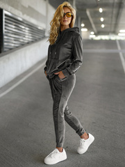 grafitová